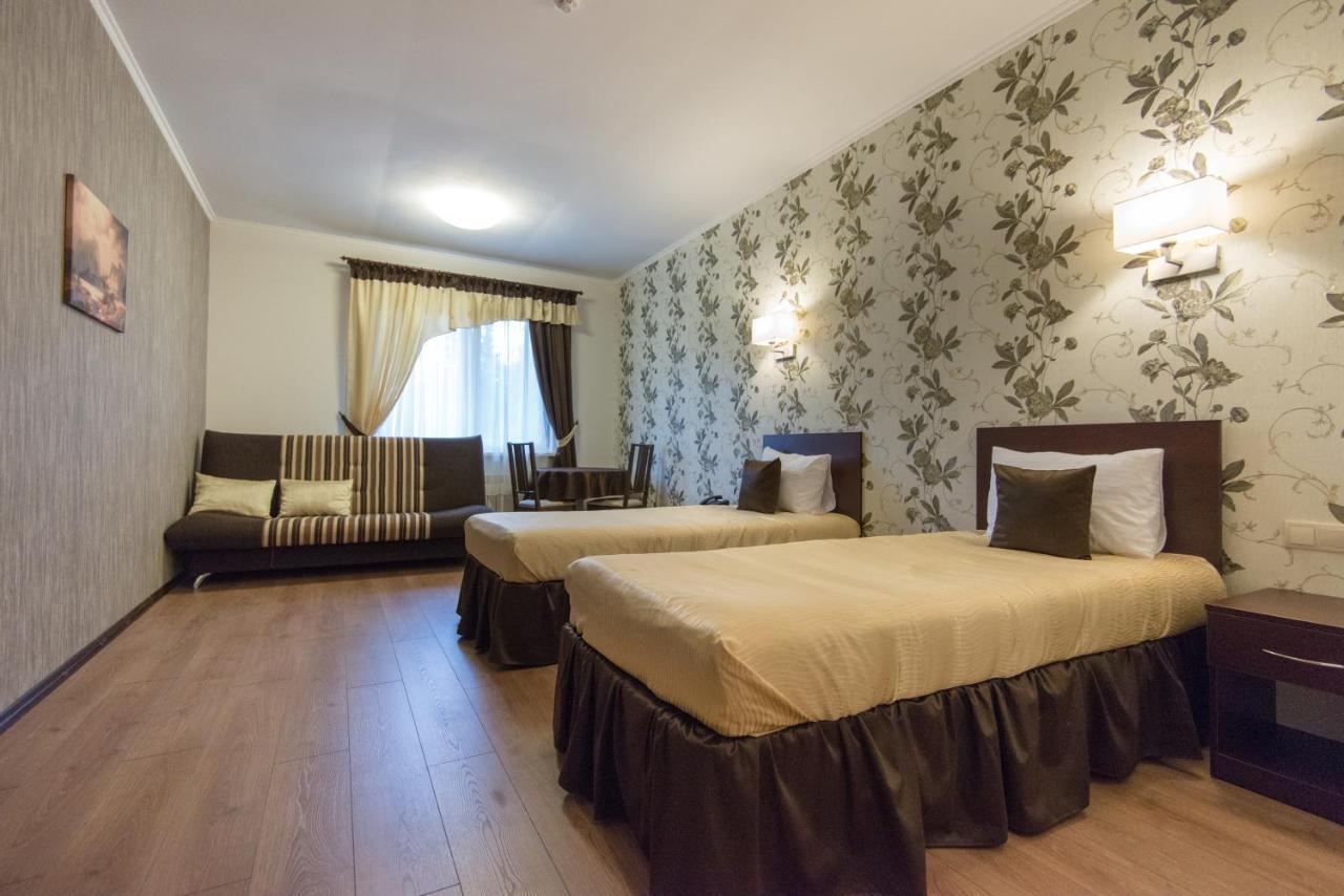 Country Club Festivalny Hotel Rakaw Luaran gambar